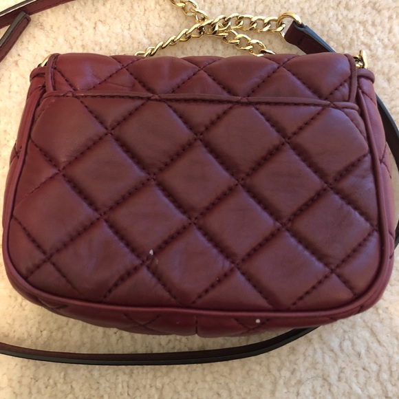 Michael Kors burgundy cross body bag - Picture 4 of 8